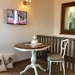 Ferienhaus La Poulerie - Dependance Gera Lario